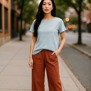 Market & Spruce Light Blue Short Sleeve Tee